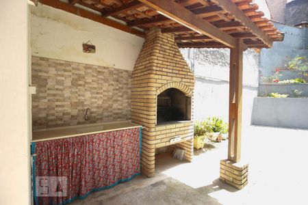 Apartamento à venda com 125m², 2 quartos e 1 vaga Apartamento à venda com 125m², 2 quartos e 1 vagaChurrasqueira