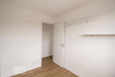 Quarto 1 de apartamento à venda com 2 quartos, 41m² em Vila Zat, São Paulo