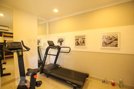 Apartamento à venda com 41m², 2 quartos e sem vaga Apartamento à venda com 41m², 2 quartos e sem vagaAcademia