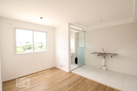 Sala de apartamento à venda com 2 quartos, 41m² em Vila Zat, São Paulo