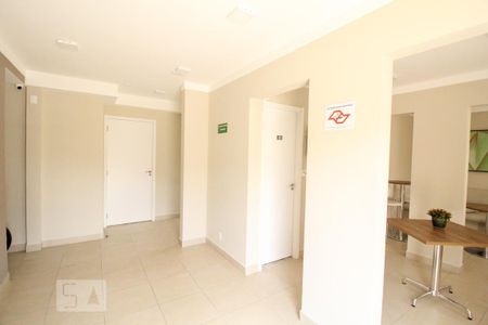 Apartamento à venda com 41m², 2 quartos e sem vaga Apartamento à venda com 41m², 2 quartos e sem vagaSalão de Festas