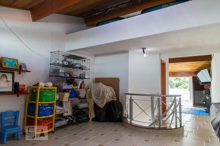 Casa à venda com 300m², 3 quartos e 7 vagasSótão