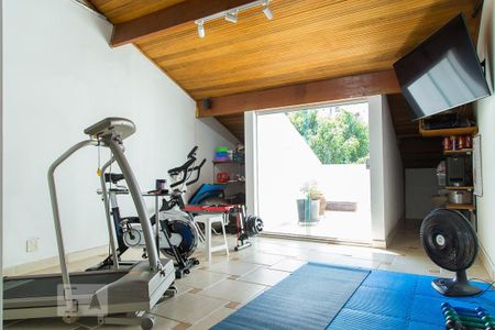 Casa à venda com 300m², 3 quartos e 7 vagasSótão