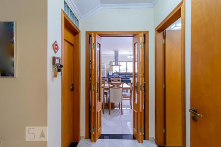 Hall  de casa à venda com 3 quartos, 400m² em Cursino, São Paulo