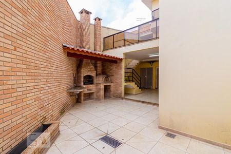 Casa à venda com 400m², 3 quartos e 6 vagasChurrasqueira