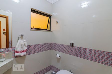 Casa à venda com 400m², 3 quartos e 6 vagasLavabo 