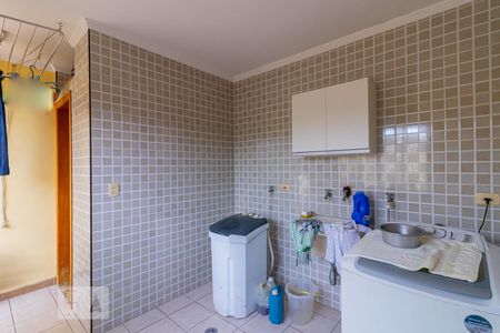 Casa à venda com 400m², 3 quartos e 6 vagasÁrea de Serviço