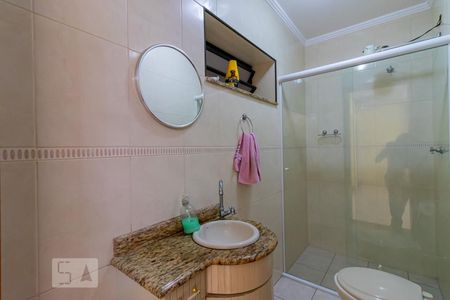 Casa à venda com 400m², 3 quartos e 6 vagasBanheiro de Serviço 2 