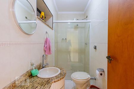 Casa à venda com 400m², 3 quartos e 6 vagasBanheiro de Serviço 2 