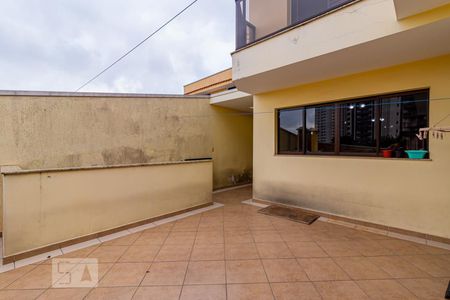 Casa à venda com 400m², 3 quartos e 6 vagasQuintal 