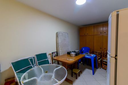 Casa à venda com 400m², 3 quartos e 6 vagasQuarto de Serviço 2 