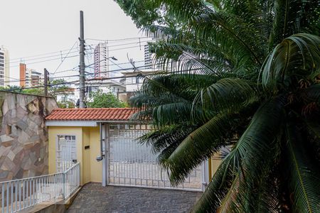 Vista da Sala  de casa à venda com 3 quartos, 400m² em Cursino, São Paulo