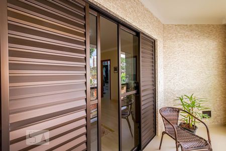 Casa à venda com 400m², 3 quartos e 6 vagasSacada da Suíte 