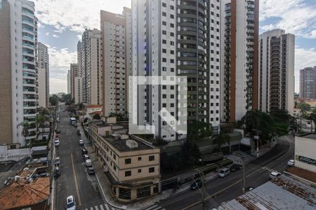 Varanda de apartamento à venda com 3 quartos, 129m² em Vila Regente Feijó, São Paulo