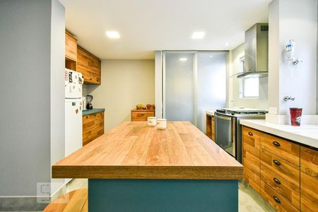 Apartamento à venda com 150m², 2 quartos e 1 vagaCozinha