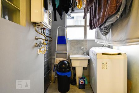 Apartamento à venda com 150m², 2 quartos e 1 vagaÁrea de Serviço