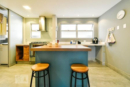 Apartamento à venda com 150m², 2 quartos e 1 vagaCozinha