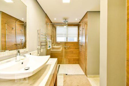 Apartamento à venda com 150m², 2 quartos e 1 vagaSuíte 1 - Banheiro