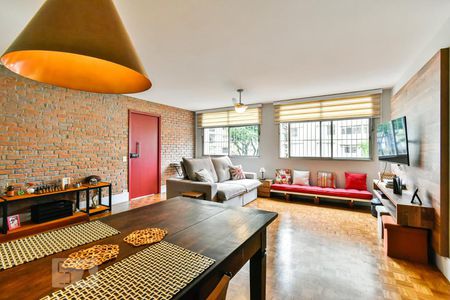 Apartamento à venda com 150m², 2 quartos e 1 vagaSala
