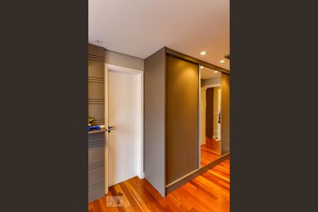 Apartamento à venda com 160m², 3 quartos e 3 vagasSuíte 1