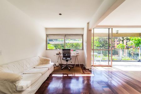 Sala de apartamento para alugar com 3 quartos, 176m² em Real Parque, São Paulo