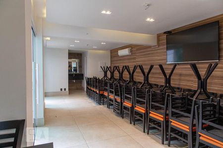 Apartamento à venda com 178m², 3 quartos e 3 vagas Apartamento à venda com 178m², 3 quartos e 3 vagasSalão de Festas