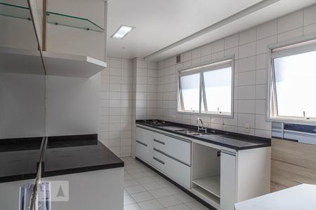 Apartamento à venda com 178m², 3 quartos e 3 vagas Apartamento à venda com 178m², 3 quartos e 3 vagasCozinha