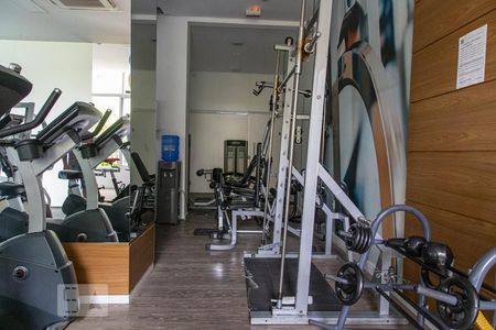 Apartamento à venda com 178m², 3 quartos e 3 vagas Apartamento à venda com 178m², 3 quartos e 3 vagasAcademia