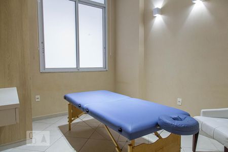 Apartamento à venda com 178m², 3 quartos e 3 vagas Apartamento à venda com 178m², 3 quartos e 3 vagasEspaço Beleza