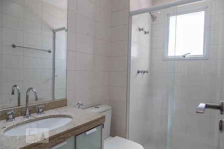 Apartamento à venda com 178m², 3 quartos e 3 vagas Apartamento à venda com 178m², 3 quartos e 3 vagasBanheiro Suíte 2