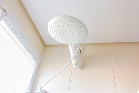 Apartamento à venda com 130m², 2 quartos e 2 vagasChuveiro