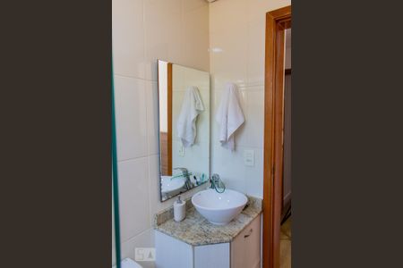 Apartamento à venda com 130m², 2 quartos e 2 vagasBanheiro da Suíte