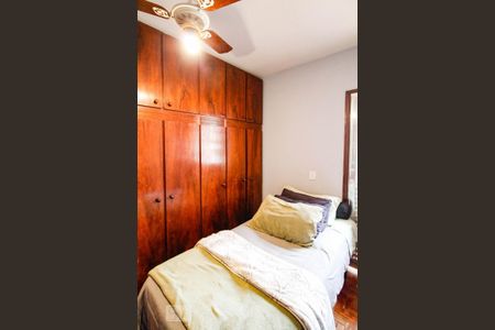 Casa à venda com 225m², 3 quartos e 2 vagasQuarto 3