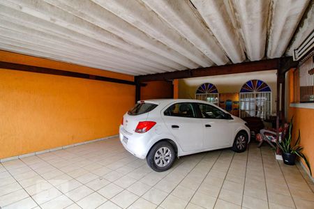 Casa à venda com 225m², 3 quartos e 2 vagasGaragem