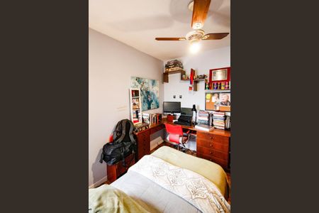 Casa à venda com 225m², 3 quartos e 2 vagasQuarto 3