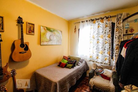 Casa à venda com 225m², 3 quartos e 2 vagasQuarto 2