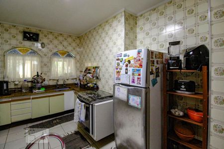 Casa à venda com 225m², 3 quartos e 2 vagasCozinha