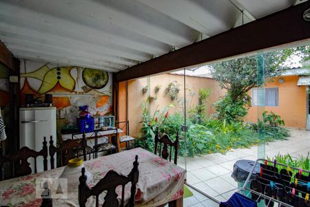 Casa à venda com 225m², 3 quartos e 2 vagasChurrasqueira