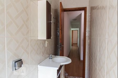 Casa à venda com 126m², 4 quartos e 2 vagasBanheiro