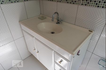 Casa à venda com 126m², 4 quartos e 2 vagasPia