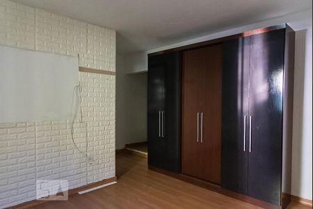 Casa à venda com 126m², 4 quartos e 2 vagasSuíte 1