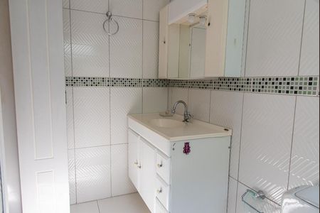 Casa à venda com 126m², 4 quartos e 2 vagasBanheiro da suíte 2