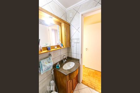 Apartamento à venda com 118m², 3 quartos e 2 vagasBanheiro do Quarto 1