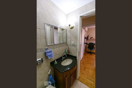 Apartamento à venda com 118m², 3 quartos e 2 vagasBanheiro