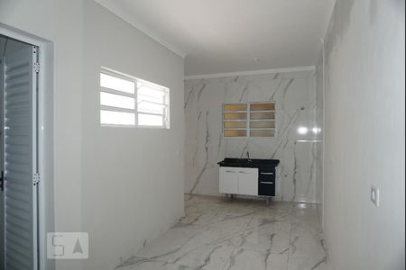 Sala de apartamento para alugar com 2 quartos, 45m² em Vila Talarico, São Paulo