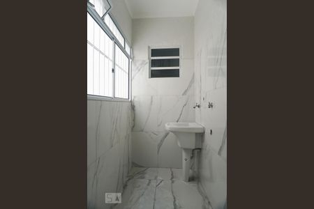 Apartamento para alugar com 45m², 2 quartos e sem vaga Apartamento para alugar com 45m², 2 quartos e sem vagaLavanderia
