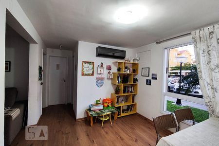 Sala  de apartamento à venda com 2 quartos, 52m² em Mato Grande, Canoas