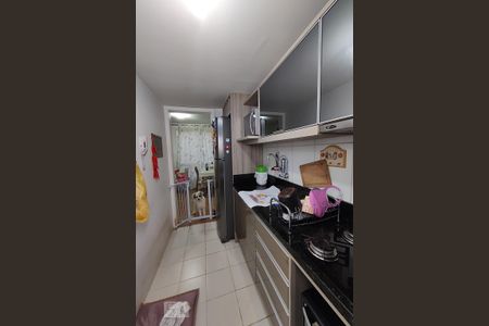 Cozinha de apartamento à venda com 2 quartos, 52m² em Mato Grande, Canoas