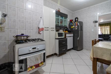 Casa para alugar com 250m², 3 quartos e 2 vagas Casa para alugar com 250m², 3 quartos e 2 vagasCozinha