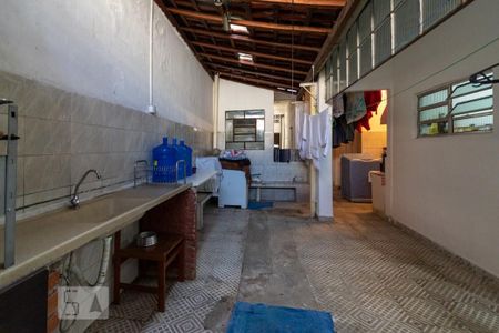 Casa para alugar com 250m², 3 quartos e 2 vagas Casa para alugar com 250m², 3 quartos e 2 vagasChurrasqueira